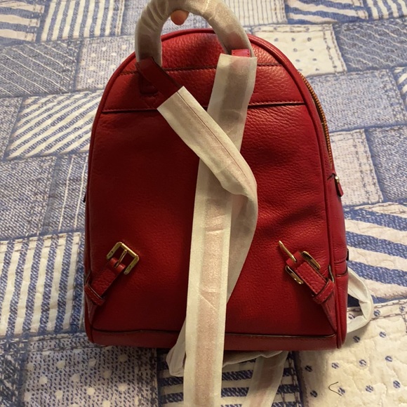 BRAND NEW Micheal Kors backpack - Picture 3 of 4